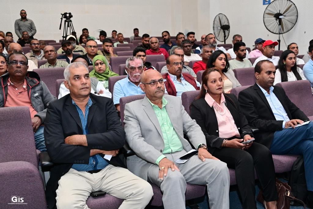 Agro-Industry: MoBeez Mobile Application launched for Small Farmers