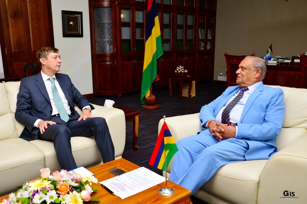 Ambassador Extraordinary and Plenipotentiary of the EU calls on the Speaker