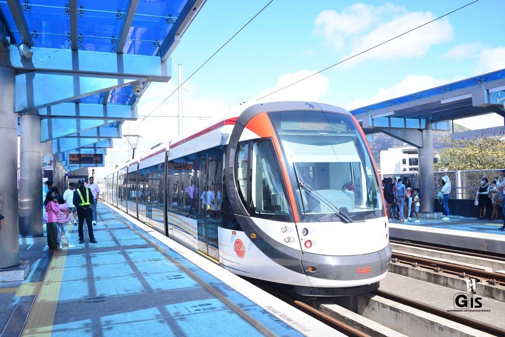 Metro Express: Single line operation from Beau Bassin to Rose-Hill as ...