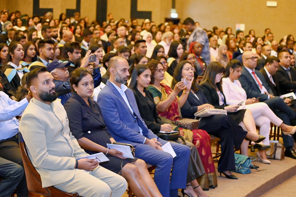 Minister Bachoo attends UTM Convocation Ceremony