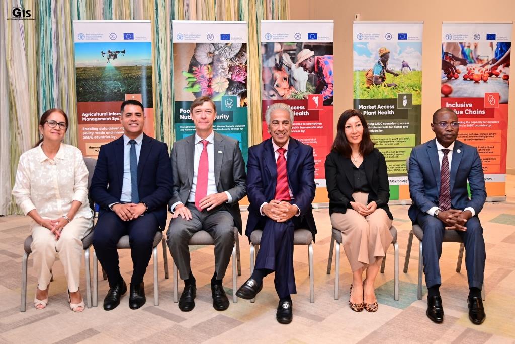Minister Boolell launches Phase II of STOSAR project