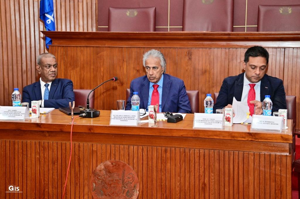 Minister Boolell pledges to keep vegetable prices stable while boosting ...