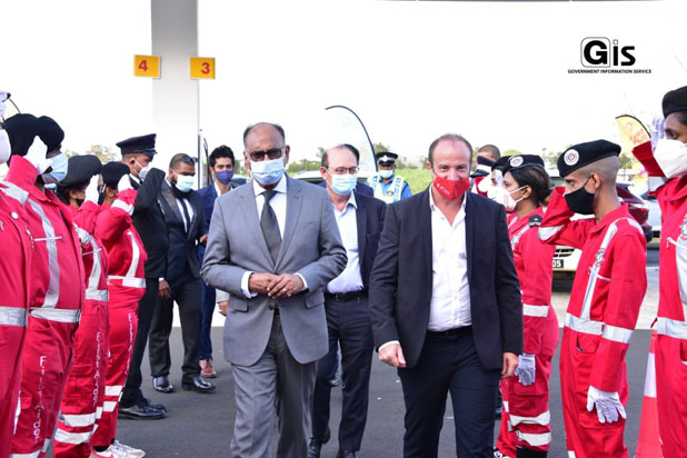 Shell Valton Minister Ganoo inaugurates the Valton Shell Service Station