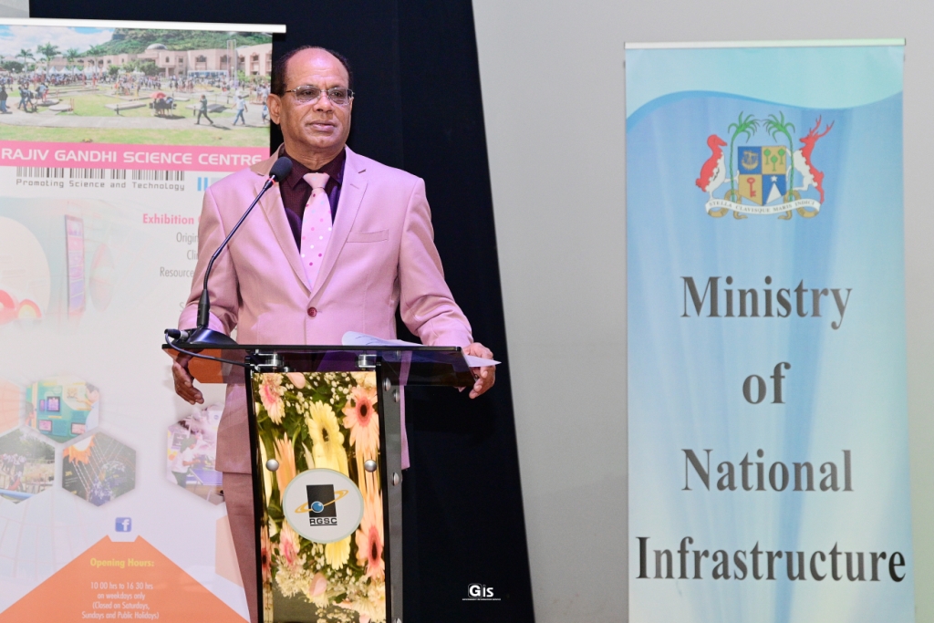 National infrastructure development: Winners of essay competition rewarded