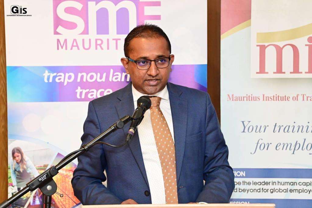 SME Mauritius Ltd and MITD sign MOU to promote entrepreneurial skills