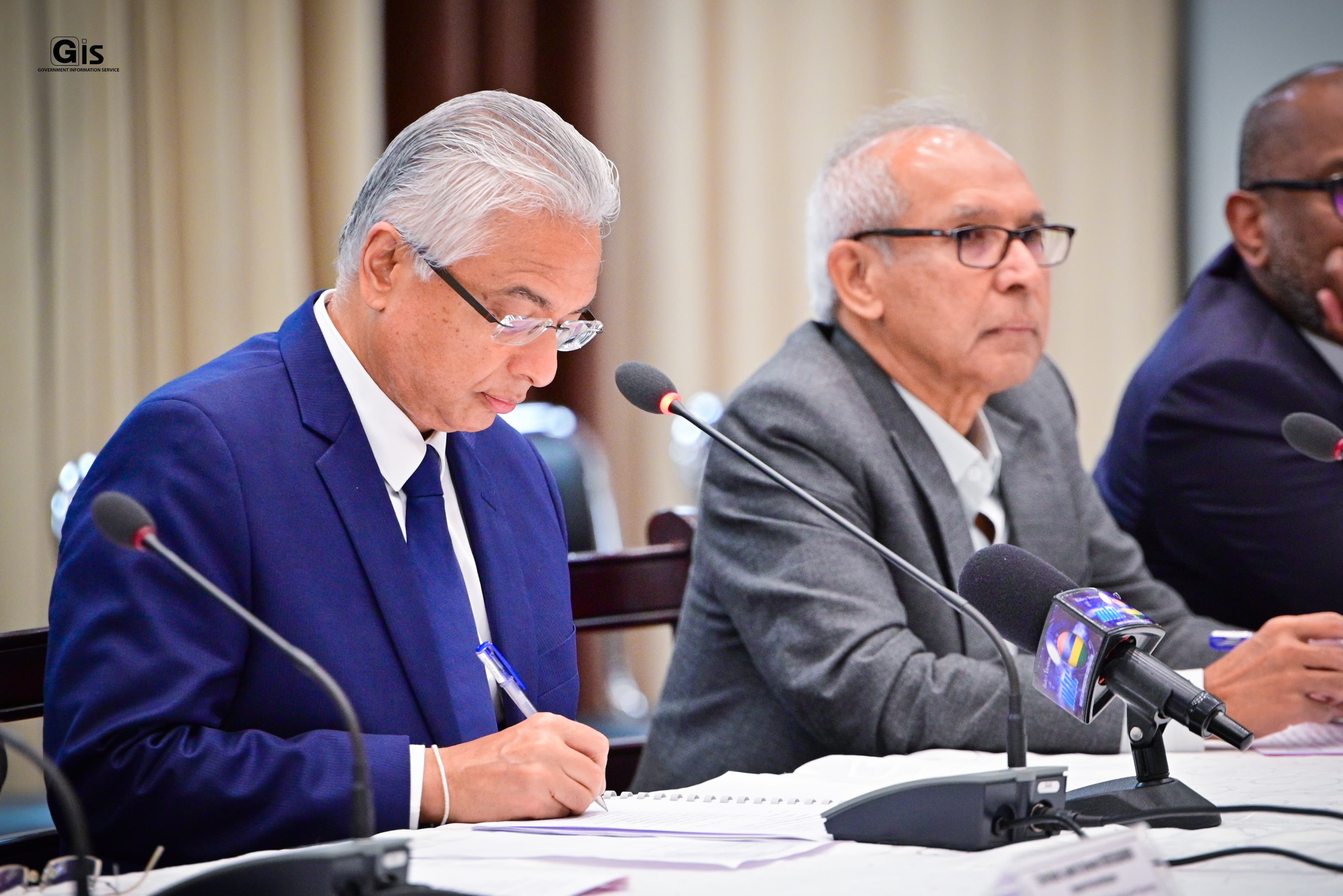 Thaipoosam Cadavee 2024: Prime Minister Jugnauth chairs National Task ...